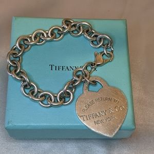 Tiffany & Co. Return to Tiffany heart bracelet.